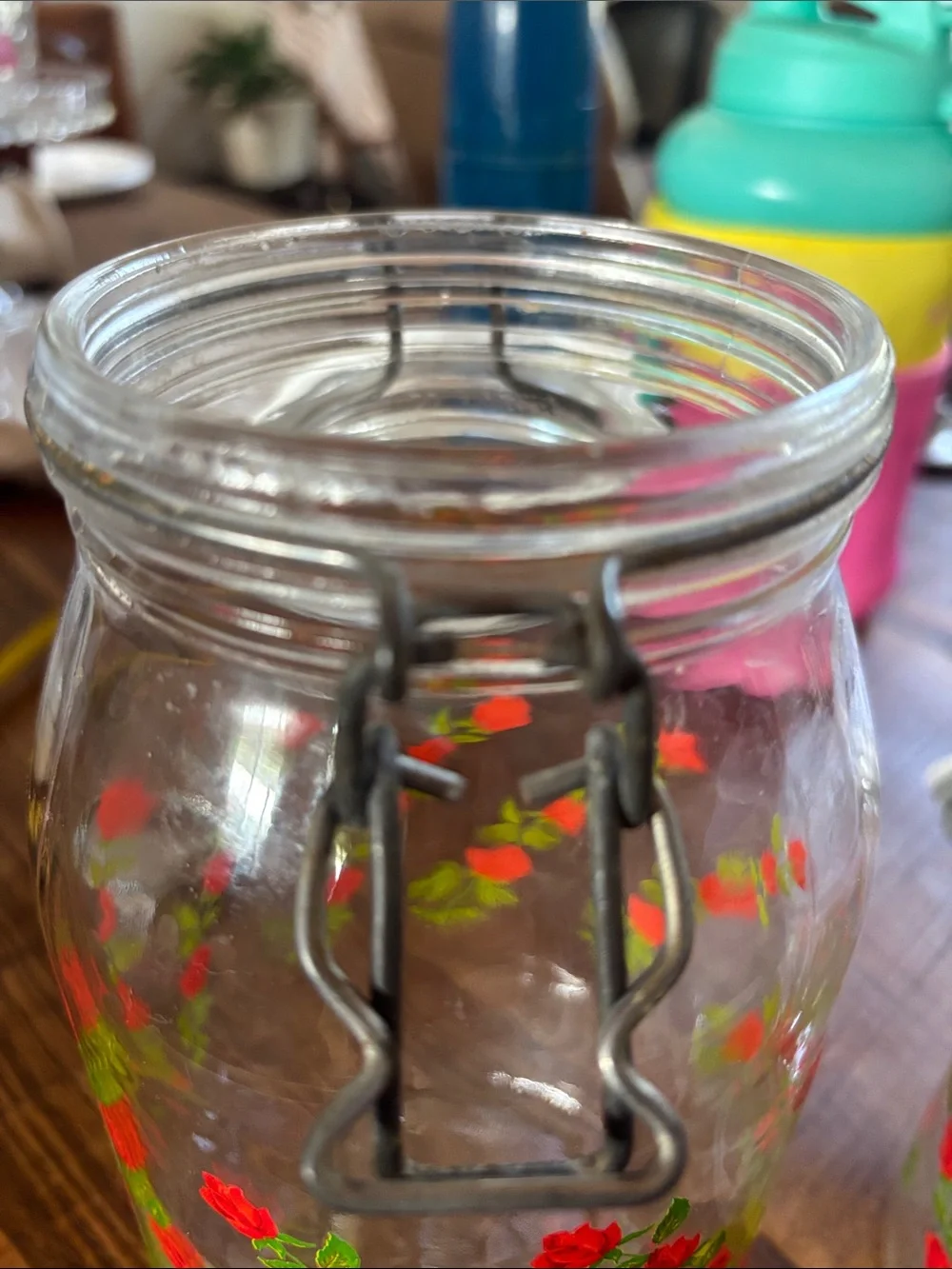 Vintage ARC France Niveau De Remplissage Floral Rose Glass Canister